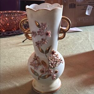 Elegant Floral Ceramic Vase with Gold Accents